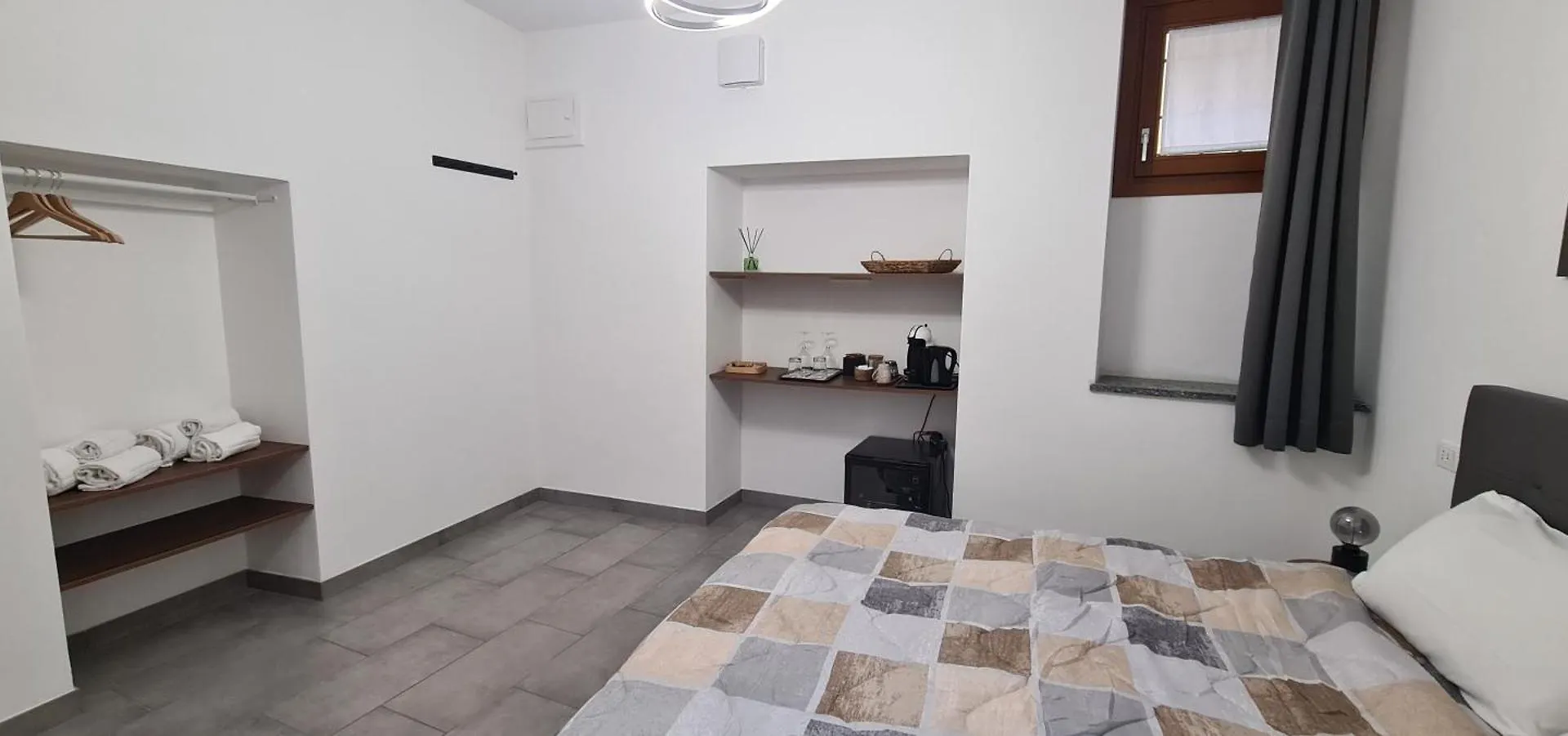 Affittacamere Faet Adro Guest house