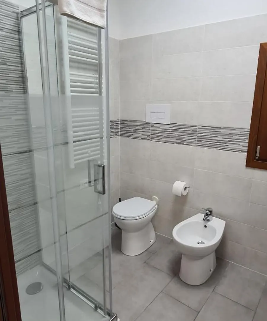 Affittacamere Faet Adro Guest house